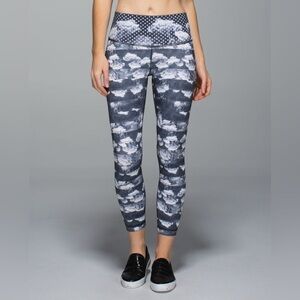 Lululemon High Times Pant, size 4